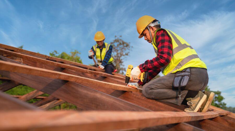 Professional Flat Roofing Installation services in Zanesville, OH